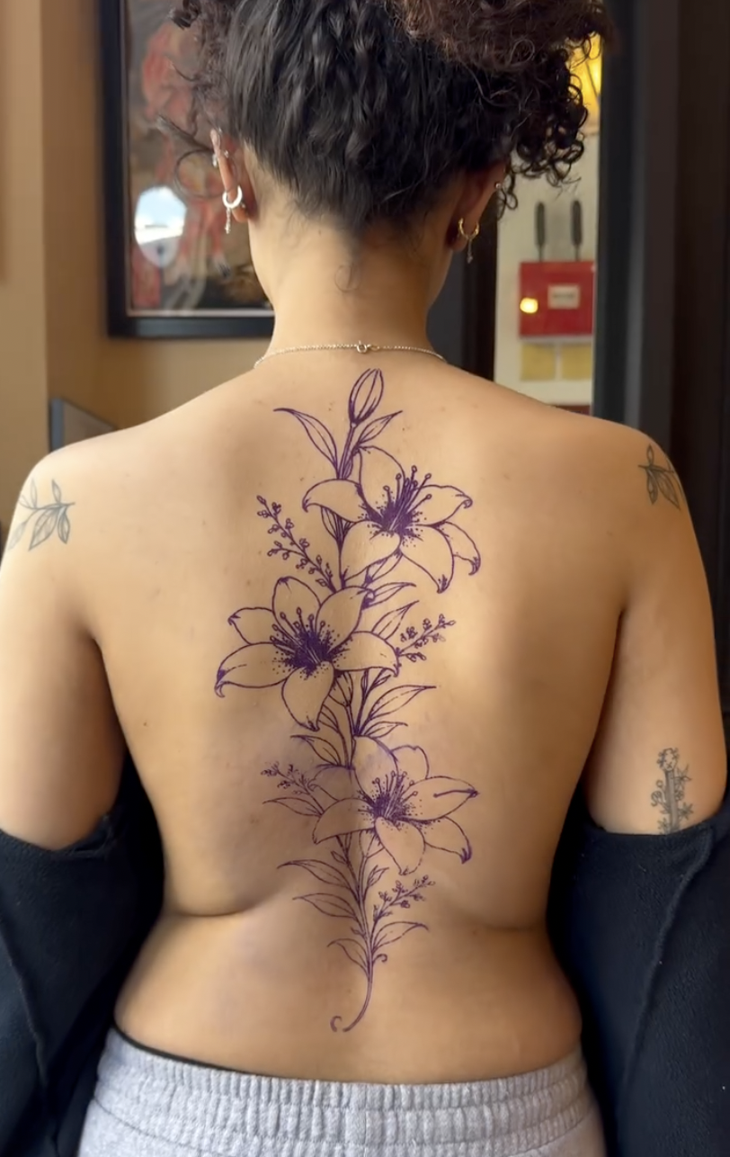 Spine lilies